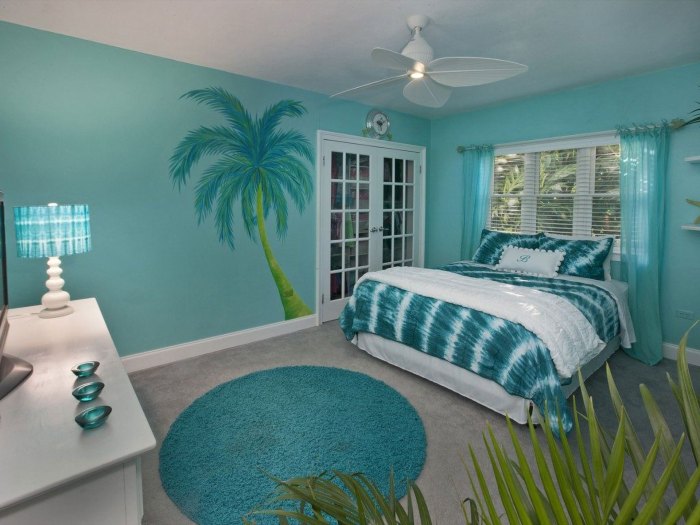 Beach bedroom decor