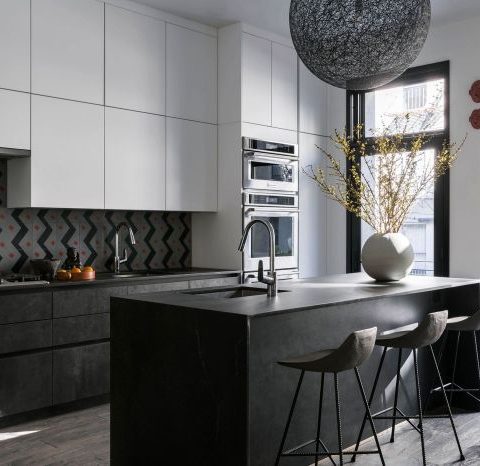 Black and grey kitchen decor