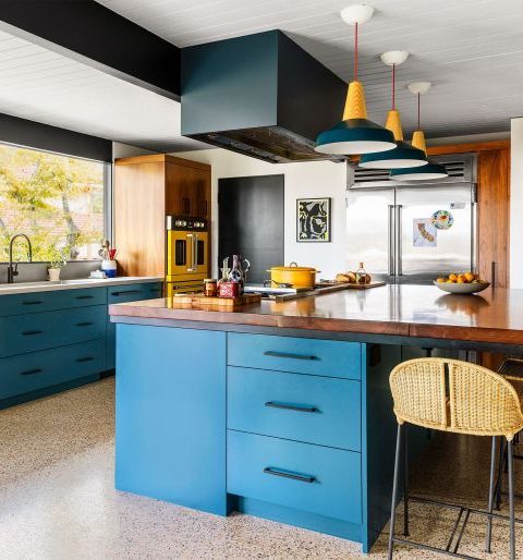 Light blue kitchen decor