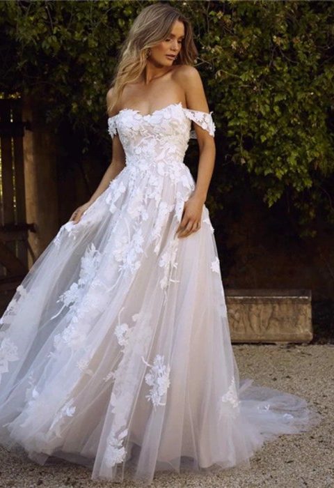 Elegant off the shoulder wedding dress