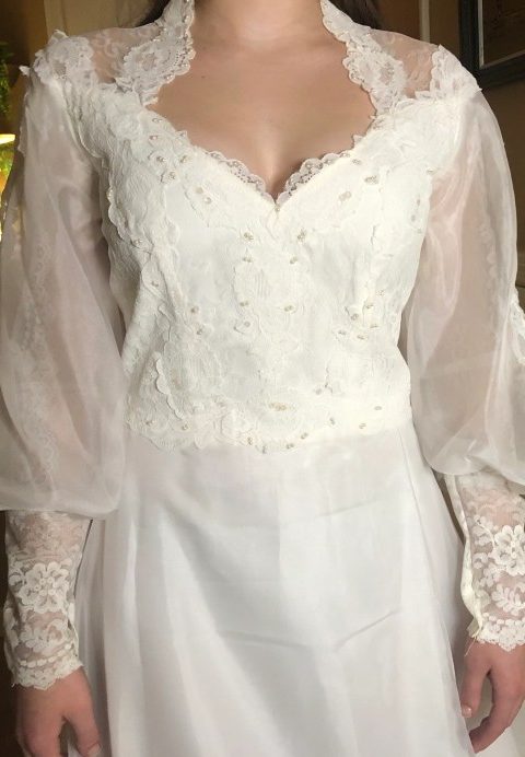 Boho vintage lace wedding dress