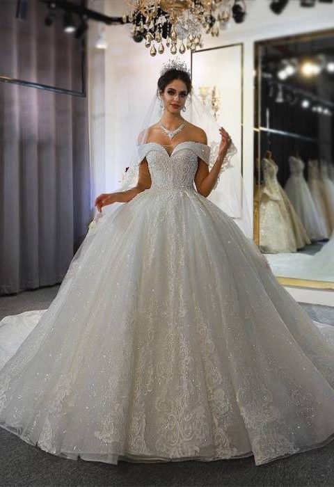 Ball gown wedding dresses near me